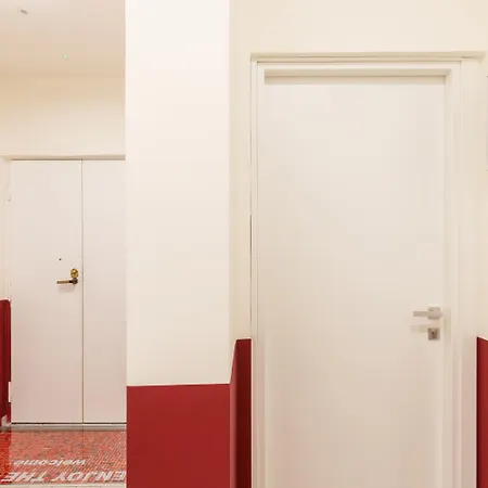 Station & Апартаменты