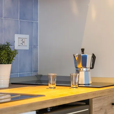 Apartment Station & *